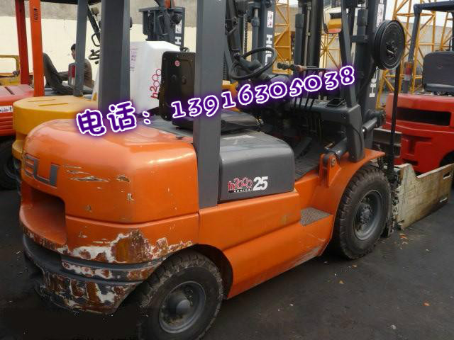 二手叉車轉(zhuǎn)讓//2噸3噸5噸10噸叉車價(jià)格
