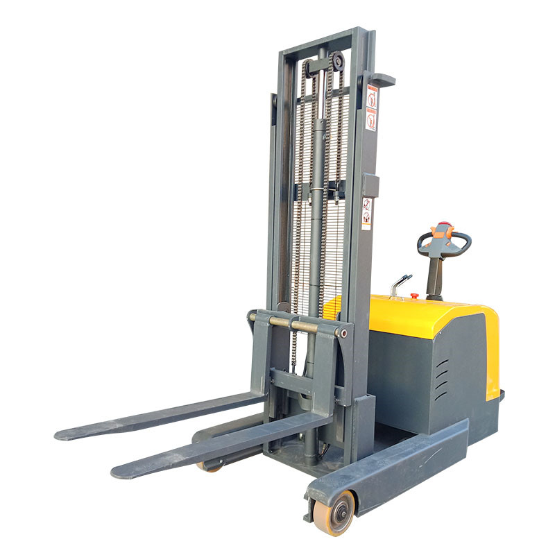 全電動(dòng)堆高車報(bào)價(jià)_長沙全電動(dòng)堆高車-新牛盾全電動(dòng)平衡重山地堆高車怎么樣