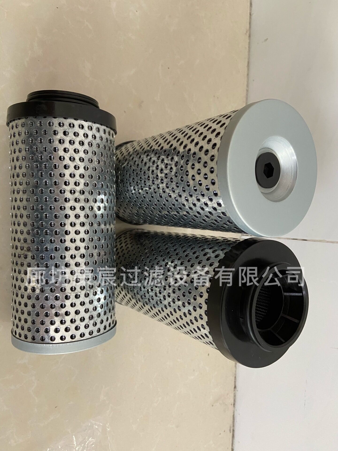 山貓掃地機液壓油濾芯7024037
