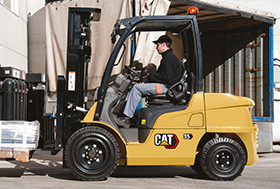 catlifttruck:柴油叉車