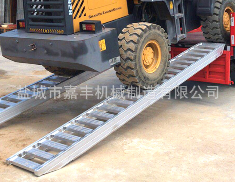 叉車上下車鋁梯