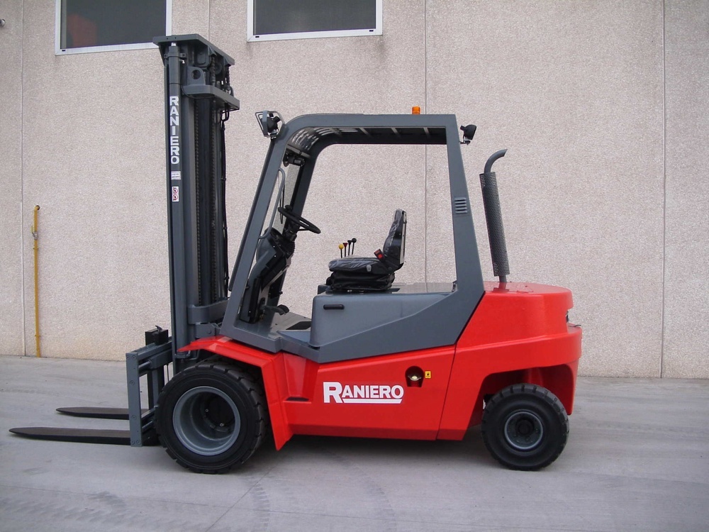 Raniero:內(nèi)燃平衡重叉車C40 HC45 HC50 H-500