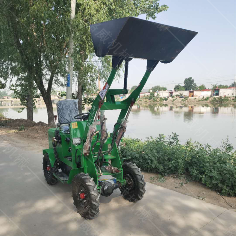 生產(chǎn)四驅電動裝載機 新能源四驅電動鏟車 工地電動鏟車