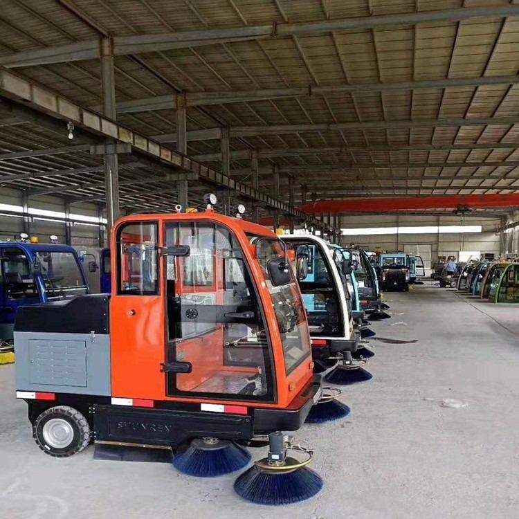 供應(yīng)物業(yè)小型多功能電動掃地車 攪拌站掃地機 駕駛式掃路車
