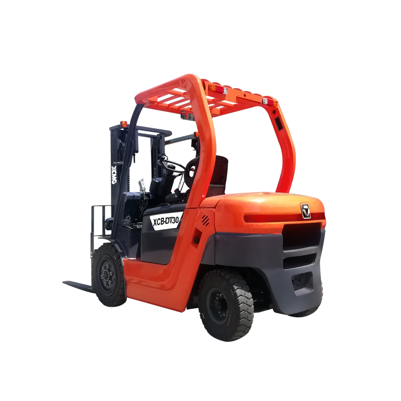 徐工：XCB-DT30/35（手動液力自動擋）3.0-3.5噸內燃平衡重叉車