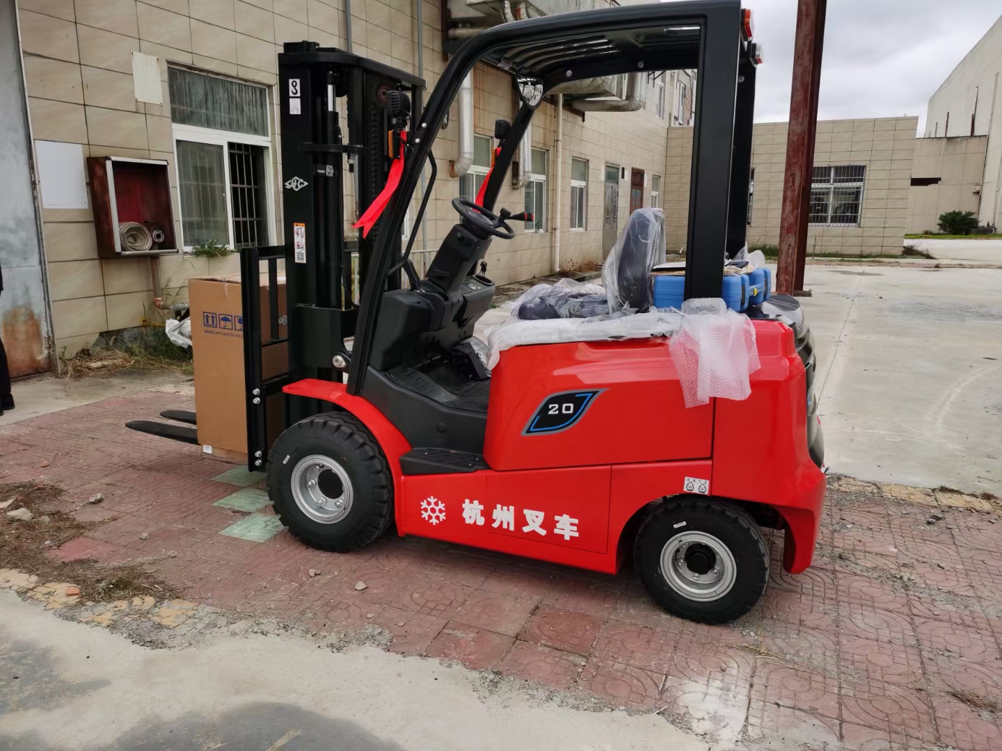  江西南昌杭州叉車報(bào)價(jià)叉車3噸報(bào)價(jià)網(wǎng)南昌叉車租賃