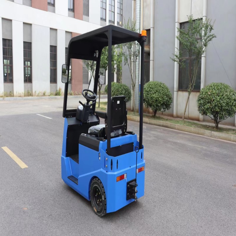 大噸位坐式電動(dòng)牽引車牽引頭拖車搬運(yùn)車大量現(xiàn)貨