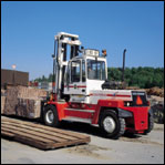 瑞典斯維叉車(SVETRUCK)15噸用于叉建材的叉車 1560-33