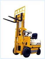 北京鐵路華鼎牌1.5噸電瓶平衡重式叉車 CPD15