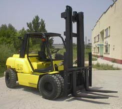 保加利亞黑爾庫(HERCU)6噸內燃平衡重叉車 HMT 60 D