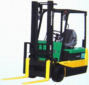 小松AM系列三輪平衡重電動(dòng)叉車(chē) AM
