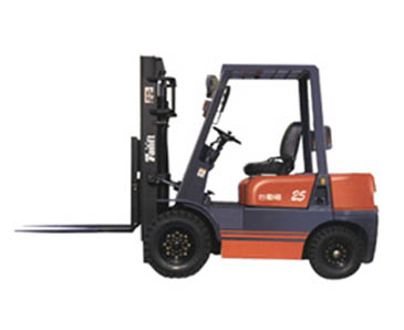 臺勵福1.5噸—3.5噸機動叉車 瓦斯車型