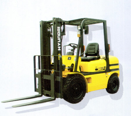 現(xiàn)代平衡重式柴油叉車(3.0噸) CPC30E-3S/CPCD30E-3S