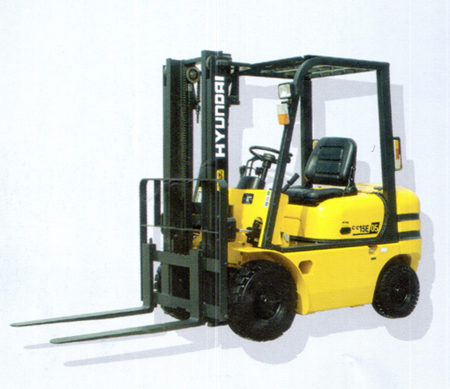 現(xiàn)代平衡重式柴油叉車(chē)(1.0噸) CPC10E/CPCD10E