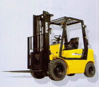 現(xiàn)代平衡重式內(nèi)燃叉車(2.0,2.5,3.0噸)  HDF20-5/HDF25-5/HDF30-5