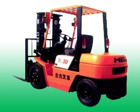 合力柴油平衡重叉車  