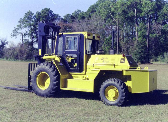 美國Master Craft16,000磅重型越野叉車 C-16-374