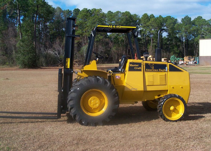 美國Master Craft6,000磅重型越野叉車 AE-6442
