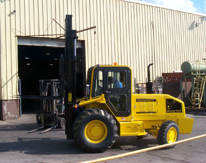 美國Master Craft8,000磅重型越野叉車 AEII-8232
