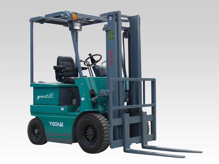 桂林玉柴叉車(YUCHAI)3.5噸四輪電動平衡重叉車 YCC35E