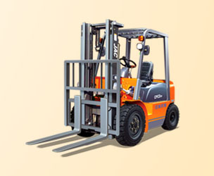 江淮重工1.5噸內(nèi)燃柴油平衡重叉車(chē) CPCD15