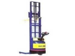 美國(guó)藍(lán)巨(BLUE GIANT)BGS22步行式全電動(dòng)堆高機(jī) BGS22