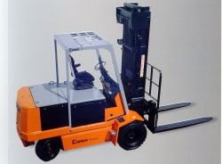 意大利卡瑞佛(CARER)R70N平衡重四輪電動(dòng)叉車(chē) R70N