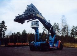 瑞典斯安姆威叉車(chē)（SmvLifttrucks）內(nèi)燃集裝箱正面吊 SC4537 CAX SPEC