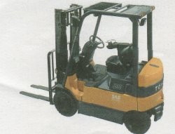 美國(guó)豐田叉車(chē)(TOYOTA)7FBMF30平衡重三掄電動(dòng)叉車(chē) 7FBMF30