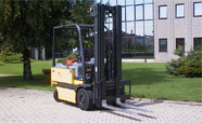 上海美瑞帝:OM防爆電動叉車 EU30