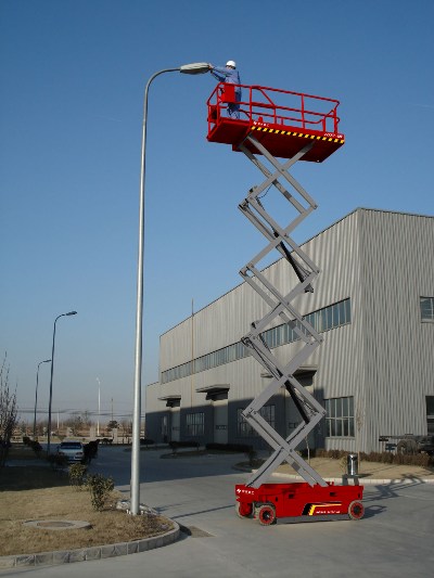 叉自行式高空作業(yè)平臺 GTJZ型剪