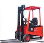 意大利米克斯(MYCROS)三輪電動(dòng)平衡重叉車5