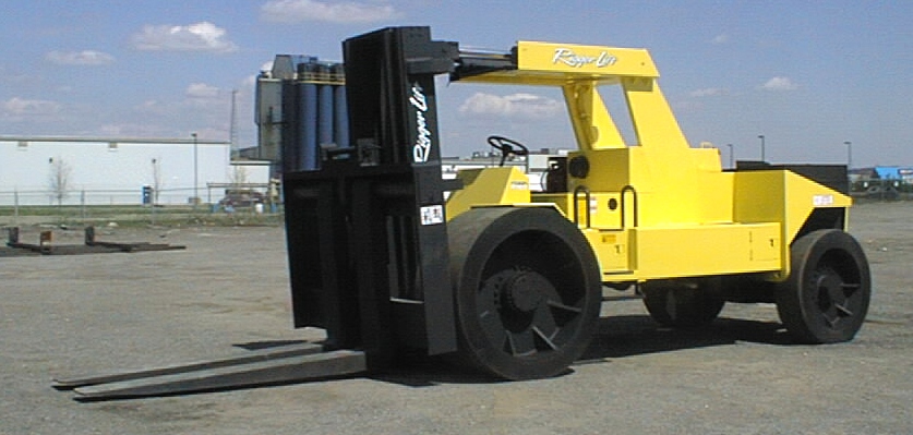 美國(guó)瑞格爾(rigger)R160內(nèi)燃平衡重叉車 R160