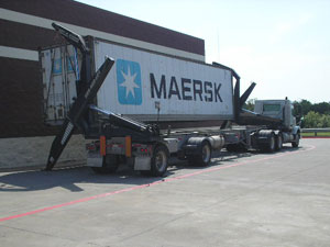美國(SWING)Loaded container delivery