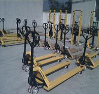 搬運車，托盤車 2.0T/2.5T。3.0T