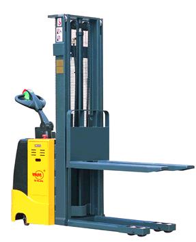 新疆全電動(dòng)堆高車 CDD10A/CDD15A/CDD20A