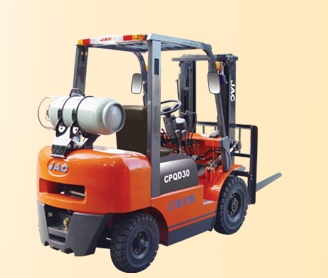 江淮重工液化氣平衡重叉車(chē) QDD02