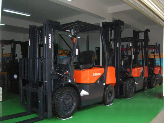 斗山叉車(chē)D20~30Se柴油叉車(chē) D20~30Se