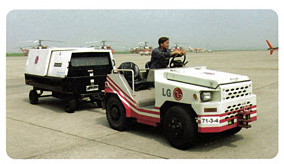 韓國(guó)Shinjeong SJ5000T空港牽引車 SJ5000T