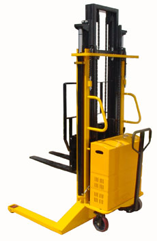 供應(yīng)電動堆高車 1T、1.5T、2T、3T