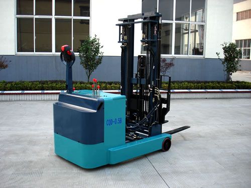 濰坊廣海CQD電動前移式叉車（站立式）