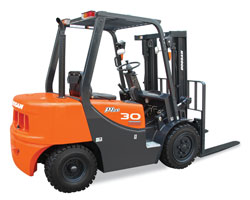 斗山D20G,D25G,D30G內(nèi)燃平衡重叉車 D20G,D25G,D30G(PLUS)