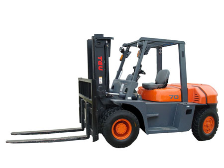 TU叉車(chē) FD70T