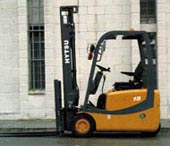 西班牙Talleres HYTSU v100 series三輪電動(dòng)叉車
