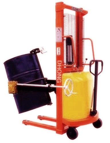 半電動(dòng)液壓油桶車