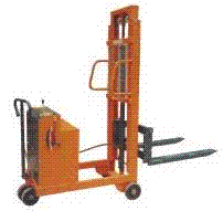 手動平衡配重式堆高車(500Kg) LYHT-CC-SDDGCC003