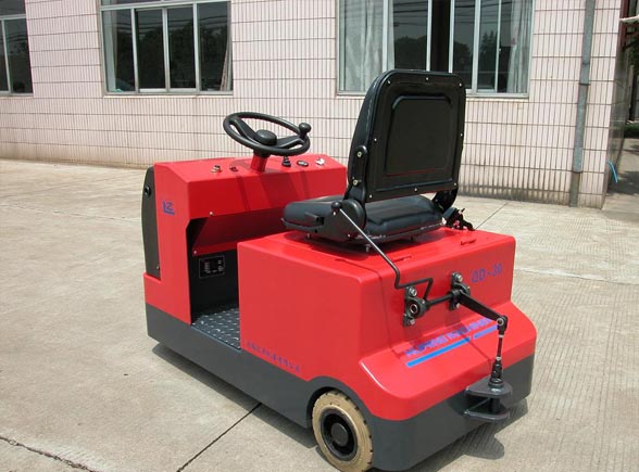 衡陽利美電動牽引車