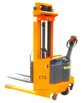 CTD系列電動(dòng)插腿式叉車(chē) CTD