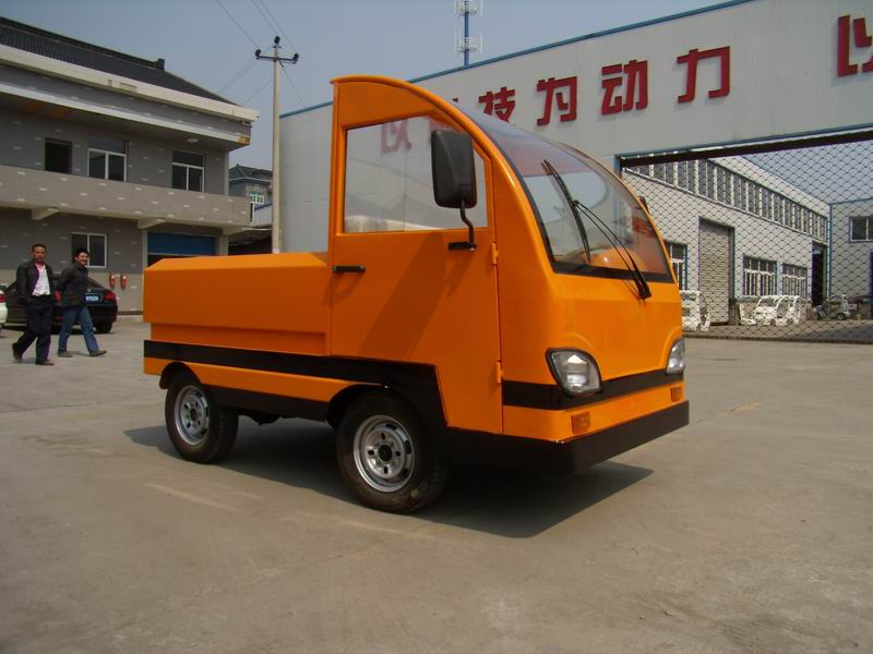 華宇：駕駛室電動(dòng)牽引車 DQ型