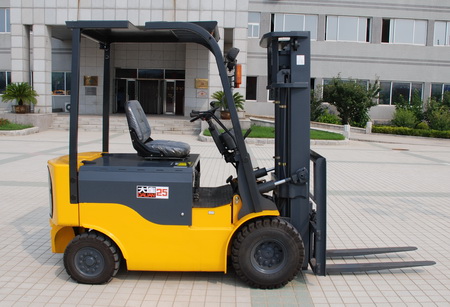 大連兩噸電瓶車 CPD20HB